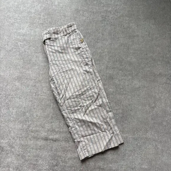 Burberry Capris - Picture 2 of 7